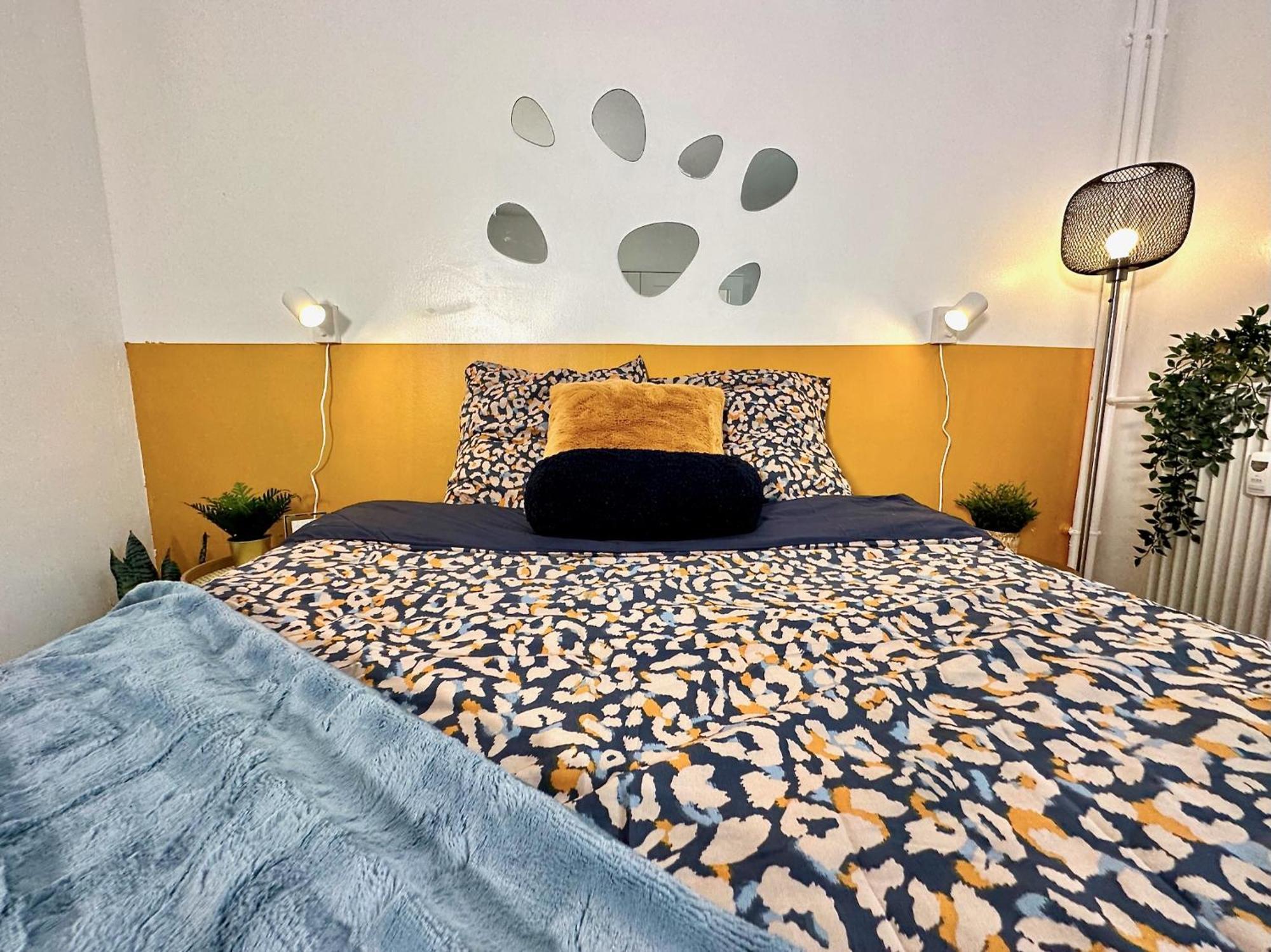 Apartamento Le Bleu Soleil - A 2 Min Du Metro - 7 Min De Paris Maisons-Alfort Exterior foto