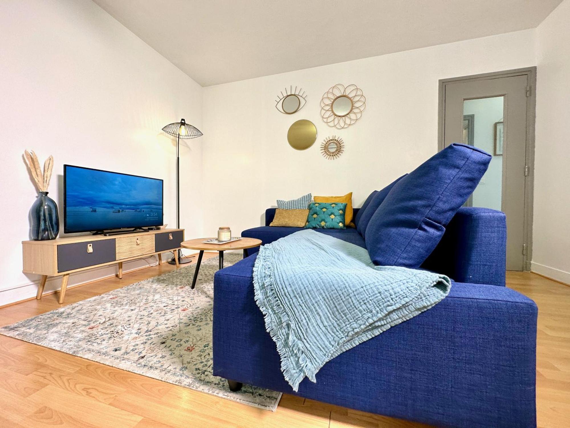 Apartamento Le Bleu Soleil - A 2 Min Du Metro - 7 Min De Paris Maisons-Alfort Exterior foto
